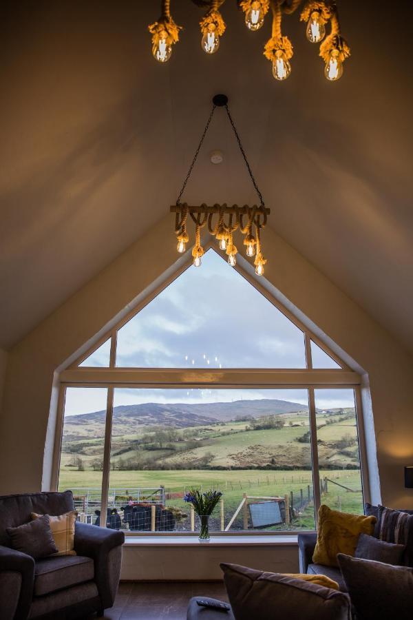 Dans Wee Cottage Slieve Croob Dromara Castlewellan Newcastle Exterior photo